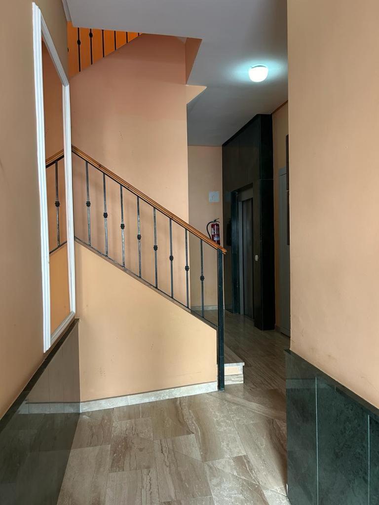 Piso Moderno En El Centro Historico A 3 Min Del Mar Daire Estepona Dış mekan fotoğraf