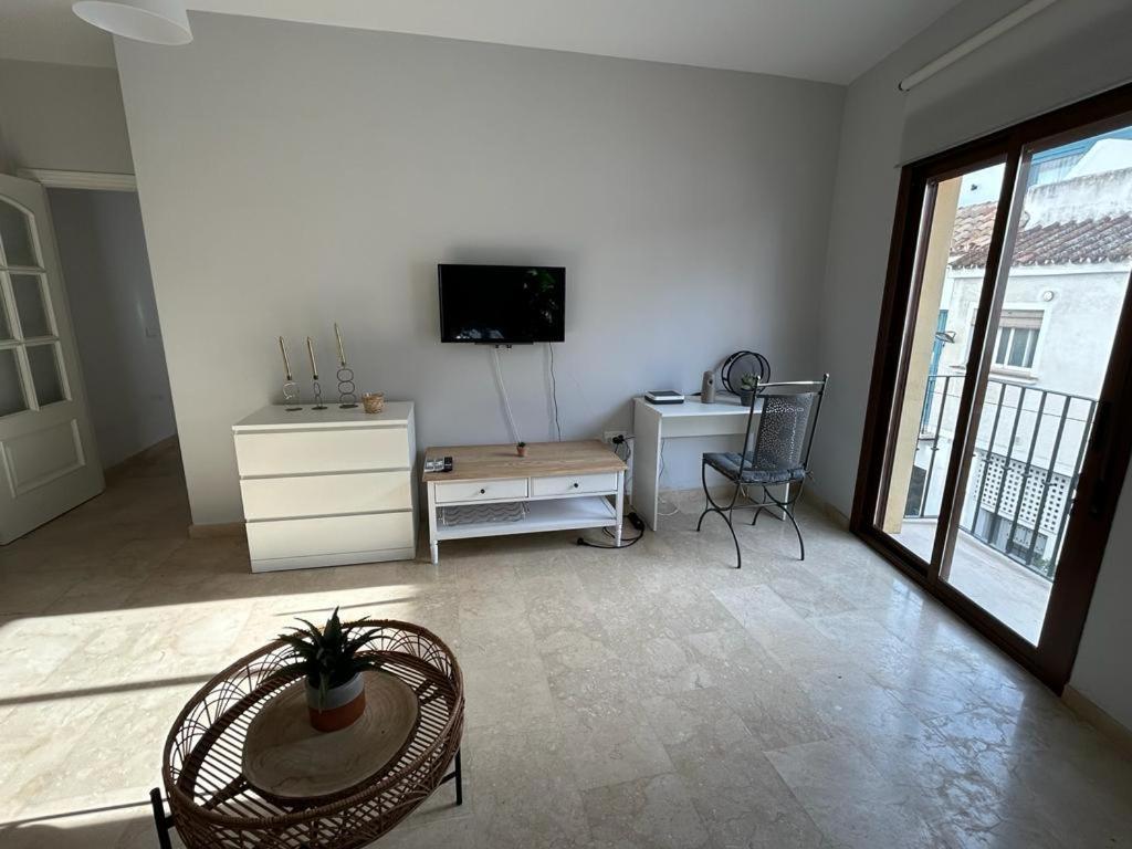 Piso Moderno En El Centro Historico A 3 Min Del Mar Daire Estepona Dış mekan fotoğraf